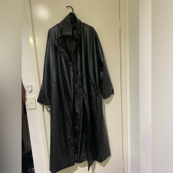 Boohoo black trench coat size 8 - Picture 2 of 3